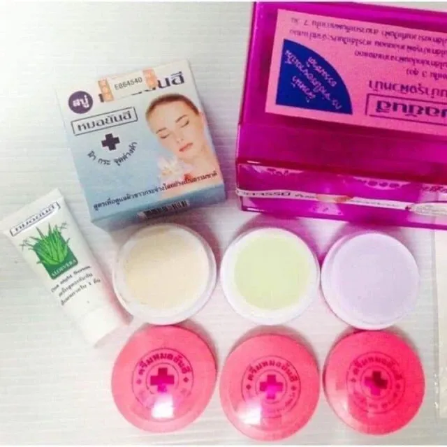 Dr. Yanhee Anti-Aging Facial Set - Purple/Pink set