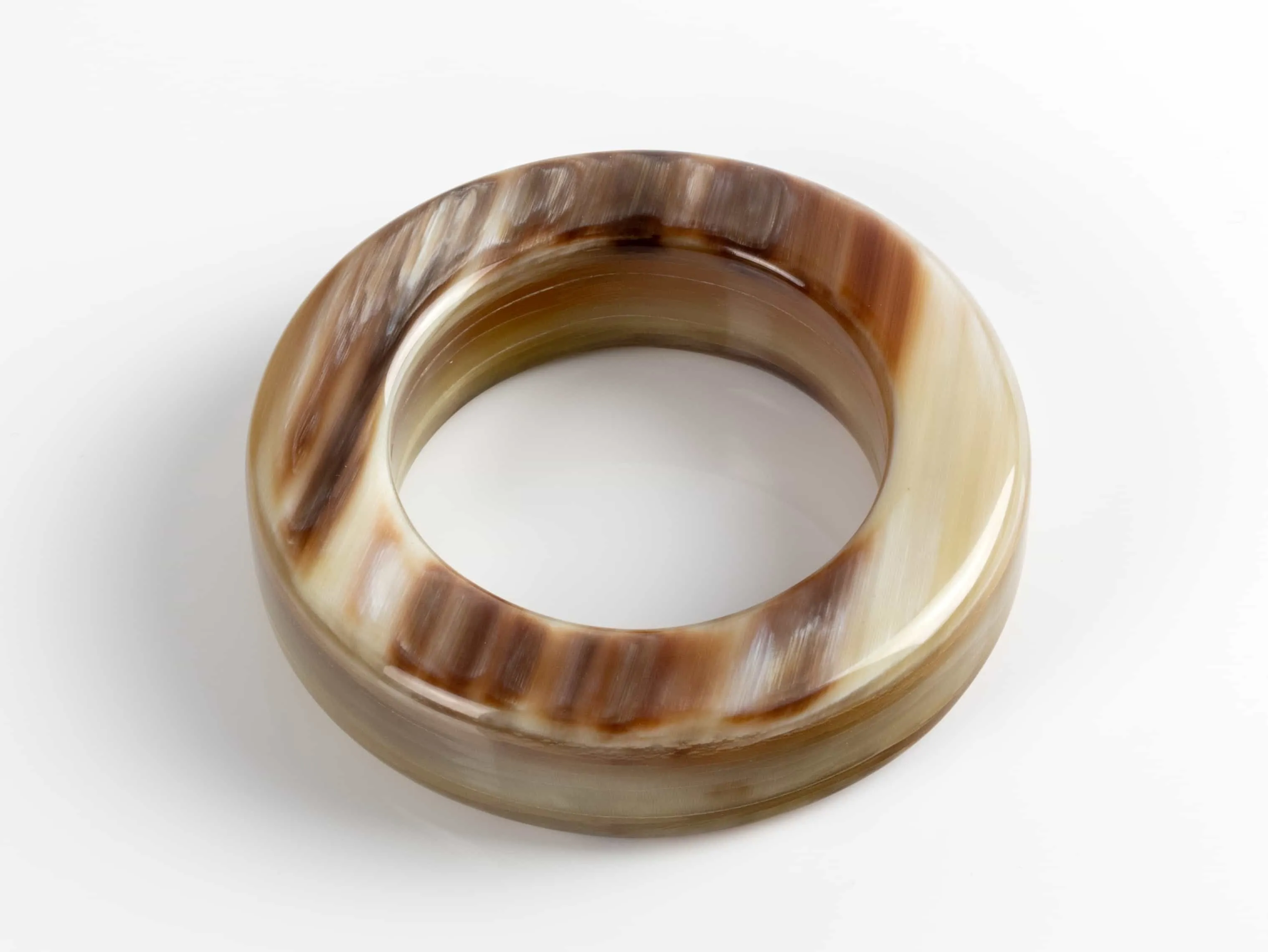 Horn Napkin Rings, Set of 2 in Brown