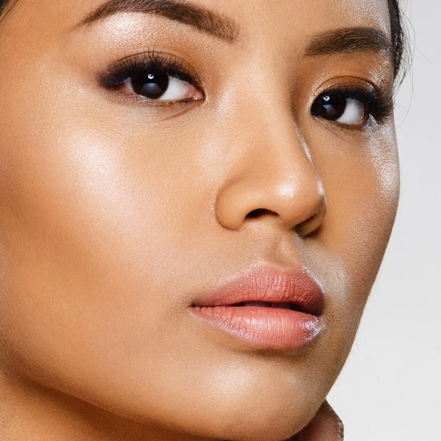 Silk 4-in-1 Advanced Airbrush Foundation