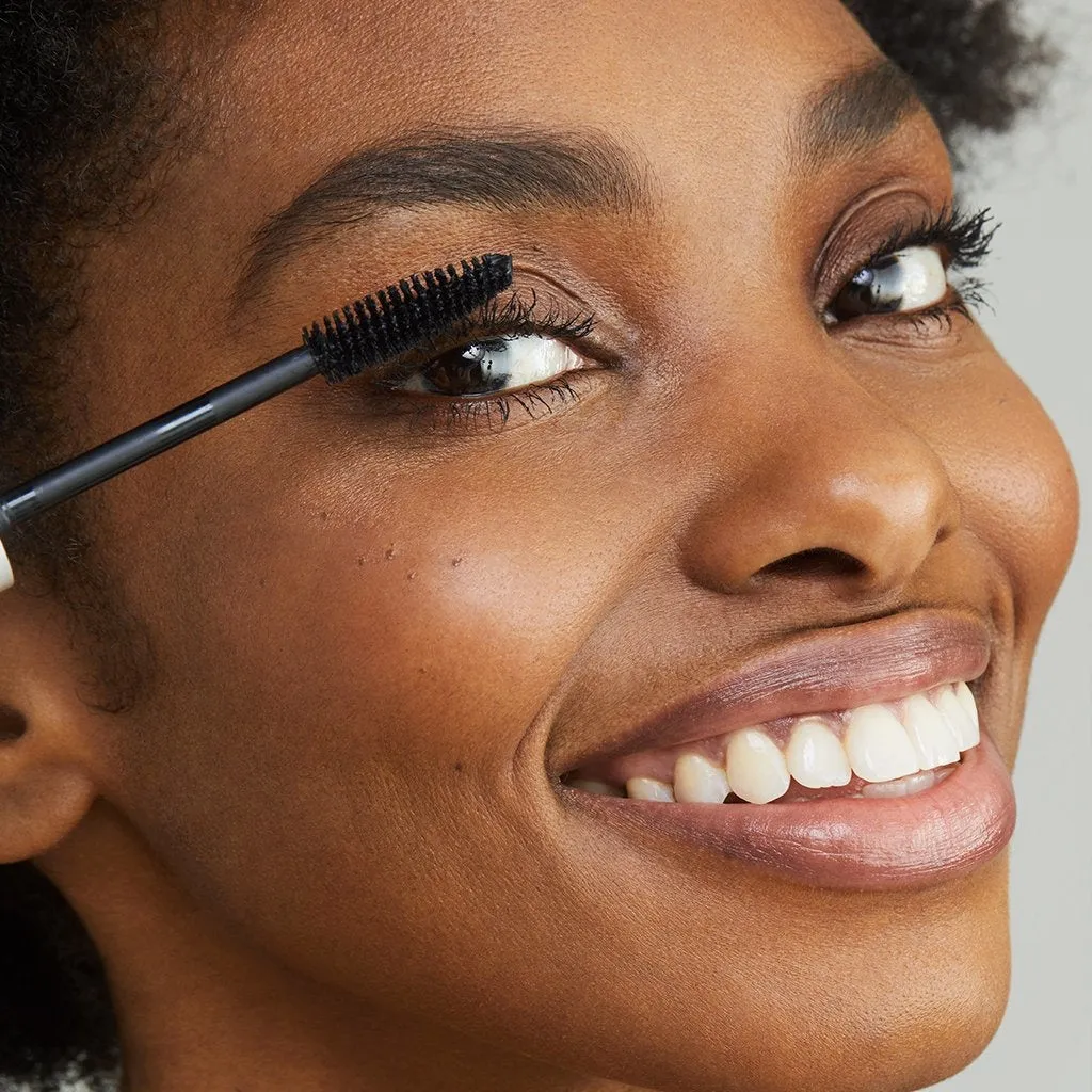 Straight Up Volumizing Peptide Mascara 10ml
